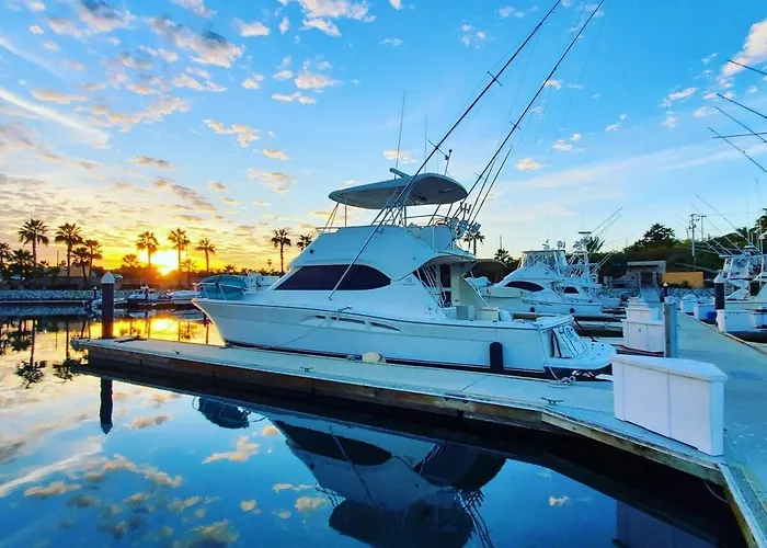 Botel Private Yacht Walk To And Centro Relax