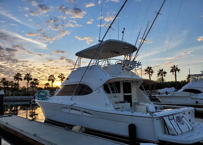 Private Yacht Walk To And Centro Relax Botel